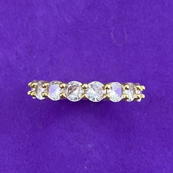 💛 Elegant Gold Plated Round CZ Eternity Ring - Picture 1 of 5